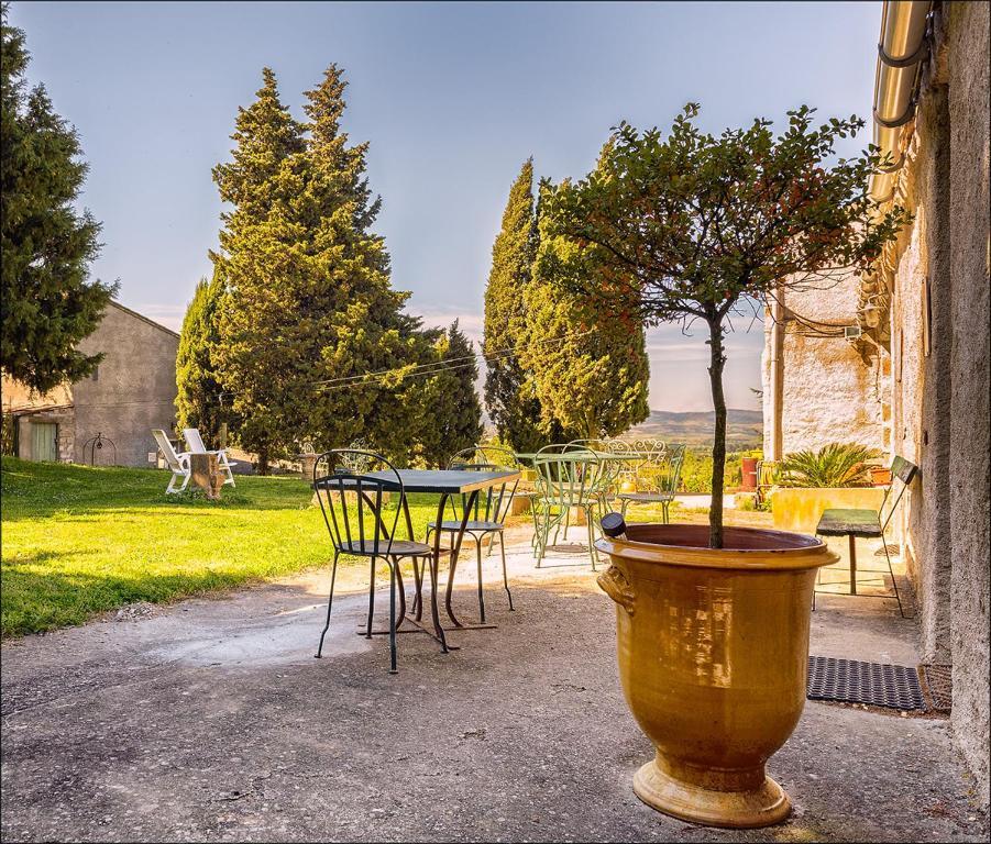 Bed & Breakfast Ecuries Sainte Croix 2*