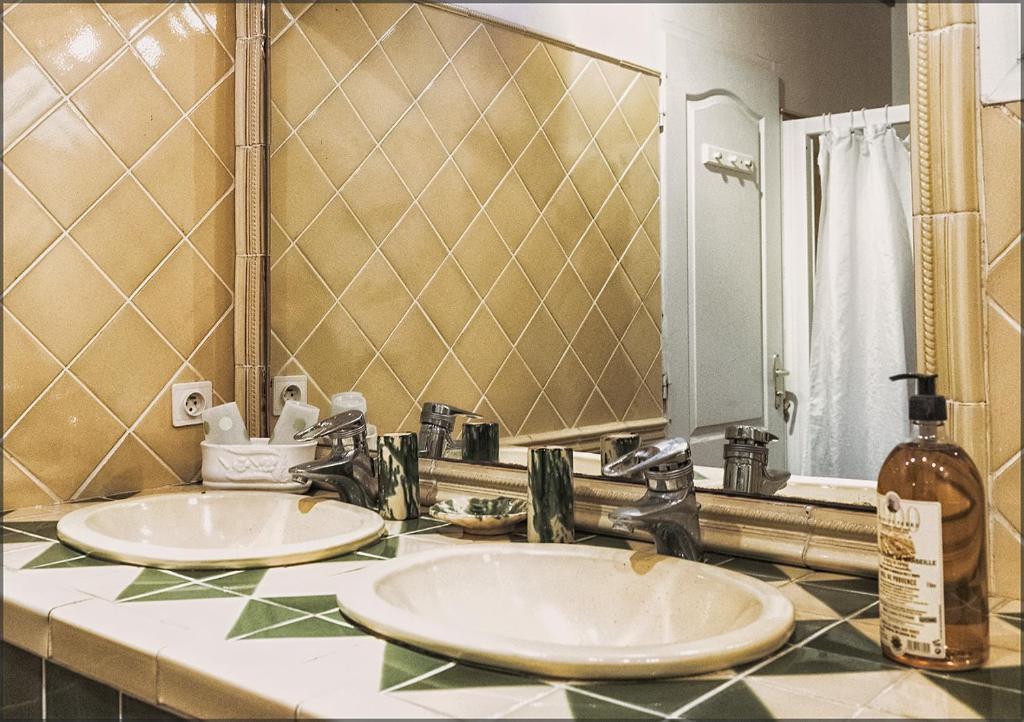Bed & Breakfast Ecuries Sainte Croix Carcassonne