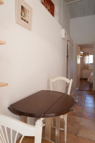 Ecuries Sainte Croix 2*